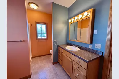 111 Oakwood Court, Thief River Falls, MN 56701 - Photo 21
