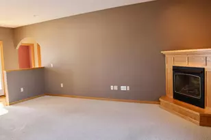 111 Oakwood Ct, Thief River Falls, MN 56701 - Photo 7