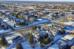 12215 Co Rd 11, Burnsville, MN 55337 - Photo 25