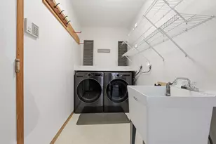 12215 Co Rd 11, Burnsville, MN 55337 - Photo 13