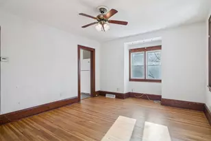 802 Howell Street N, Saint Paul, MN 55104 - Photo 7