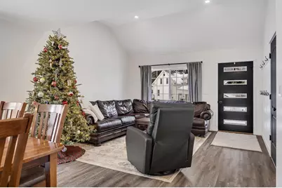 310 Maple Drive, Spring Grove, MN 55974 - Photo 9