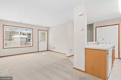 6983 21st Street N, Oakdale, MN 55128 - Photo 7