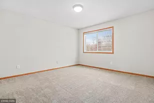 6983 21st St N, Oakdale, MN 55128 - Photo 19