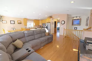 6408 Cavell Ave N, Brooklyn Park, MN 55428 - Photo 25