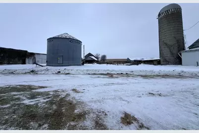 11984 South Prairie Drive, Caledonia, MN 55921 - Photo 3