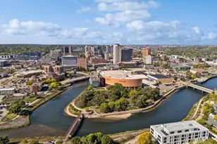 834 Londonderry Ln NW, Rochester, MN 55901 - Photo 21