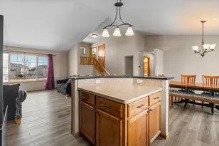 19239 Carmel Tr, Farmington, MN 55024 - Photo 9