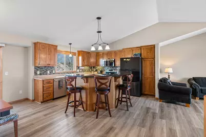 19239 Carmel Trail, Farmington, MN 55024 - Photo 3