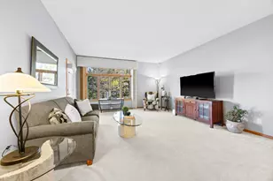 13898 85th Pl N, Maple Grove, MN 55369 - Photo 7