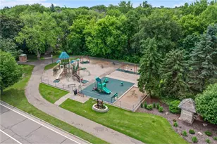 4986 Archer Ln N, Plymouth, MN 55446 - Photo 61