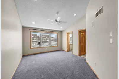 4986 Archer Lane N, Plymouth, MN 55446 - Photo 29