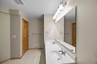 4986 Archer Lane N, Plymouth, MN 55446 - Photo 35