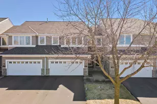 4986 Archer Ln N, Plymouth, MN 55446 - Photo 3