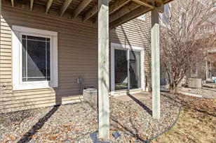 4986 Archer Ln N, Plymouth, MN 55446 - Photo 53