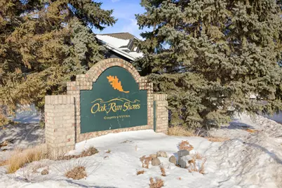 401 Hickory Lane N, Oakdale, MN 55128 - Photo 23