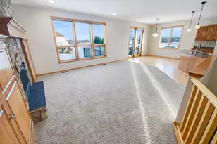 515 Saxon Dr, Elko New Market, MN 55054 - Photo 3