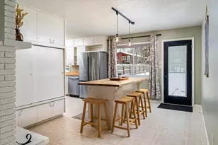 603 S 5th St, La Crescent, MN 55947 - Photo 3