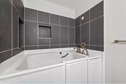 4339 Buckingham Court #1106, Vadnais Heights, MN 55127 - Photo 13