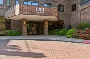 1201 Yale Pl, Minneapolis, MN 55403 - Photo 83