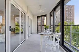 1201 Yale Pl, Minneapolis, MN 55403 - Photo 17