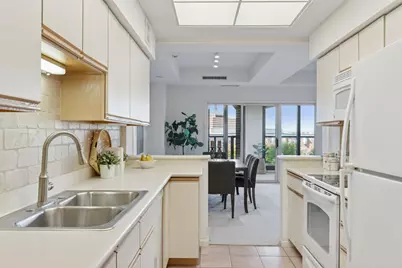 1201 Yale Place #403, Minneapolis, MN 55403 - Photo 13