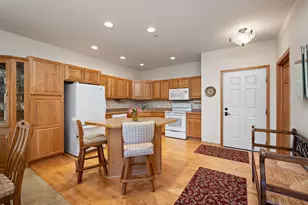 9165 Comstock Ln N, Maple Grove, MN 55311 - Photo 7