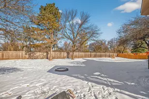 7001 Beacon Cir, Eden Prairie, MN 55346 - Photo 43