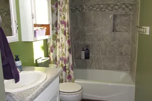 501 S Fairlakes Ave, Fairmont, MN 56031 - Photo 9