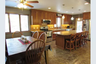 501 S Fairlakes Avenue, Fairmont, MN 56031 - Photo 3