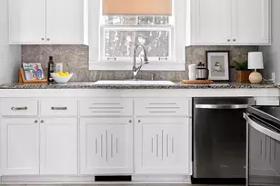 1589 Hillcrest Ave, Saint Paul, MN 55116 - Photo 15