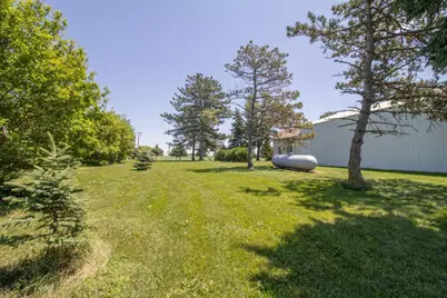 270 31st Street, Hills, MN 56138 - Photo 39