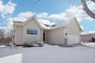 21378 Hytrail Cir, Lakeville, MN 55044 - Photo 3