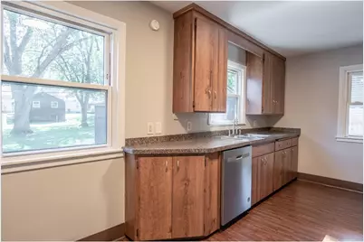 3708 Xenia Avenue N, Crystal, MN 55422 - Photo 7