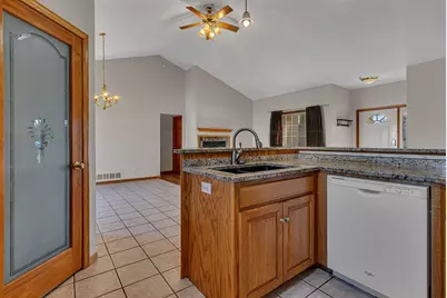 1517 Camden Woods Terrace, Saint Cloud, MN 56301 - Photo 7