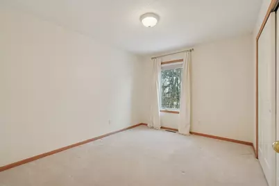 580 Sutherland Drive, Woodbury, MN 55129 - Photo 11