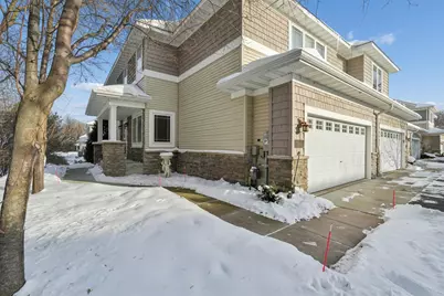 580 Sutherland Drive, Woodbury, MN 55129 - Photo 1