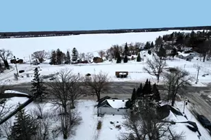 136 1st St N, Hackensack, MN 56452 - Photo 3