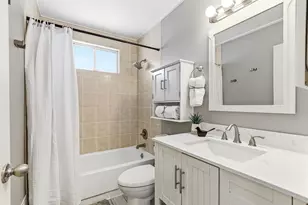 8556 Hiawatha Ave, Eden Prairie, MN 55347 - Photo 19