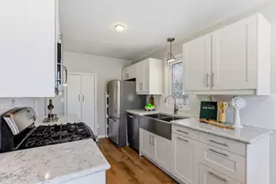 8556 Hiawatha Ave, Eden Prairie, MN 55347 - Photo 11