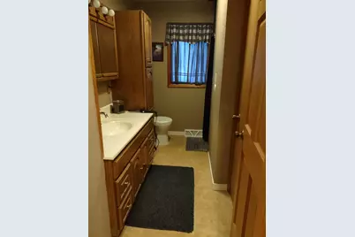 842 Western Avenue, Madison, MN 56256 - Photo 7
