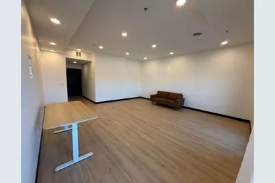 403 3rd Avenue E #Suite 2, Alexandria, MN 56308 - Photo 5