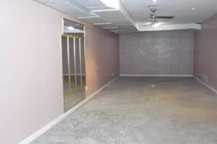 120 N 2nd Ave N, Wahpeton,  58075 - Photo 13