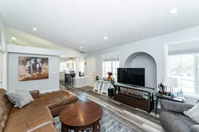 1896 Waterford Place SW, Rochester, MN 55902 - Photo 5