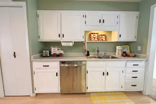 13 N Court St, Morris, MN 56267 - Photo 5