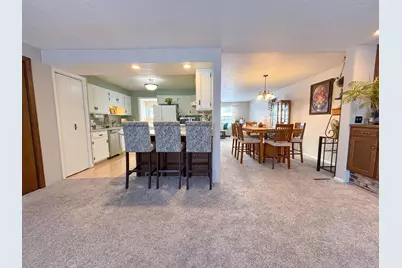 13 N Court Street, Morris, MN 56267 - Photo 9