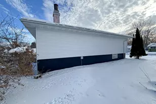 13 N Court St, Morris, MN 56267 - Photo 37