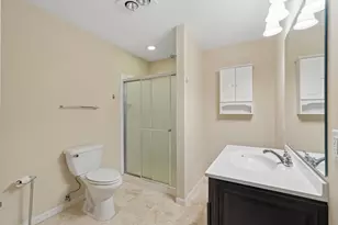 263 Wentworth Ave E, West Saint Paul, MN 55118 - Photo 25