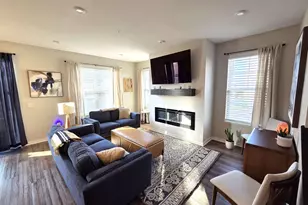 2234 Gateway Curv, North Saint Paul, MN 55109 - Photo 13