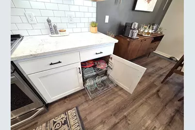 2234 Gateway Curve, North Saint Paul, MN 55109 - Photo 9